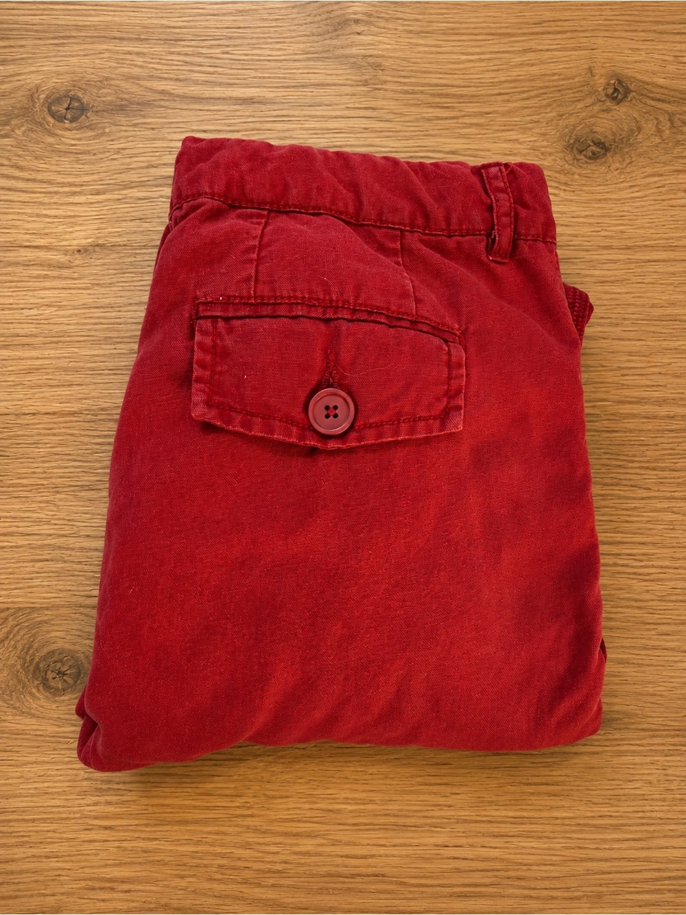 GAP Women’s Red TENCEL™ Lyocell Cargo Jogger Pants | Size 8 - Picture 3 of 6